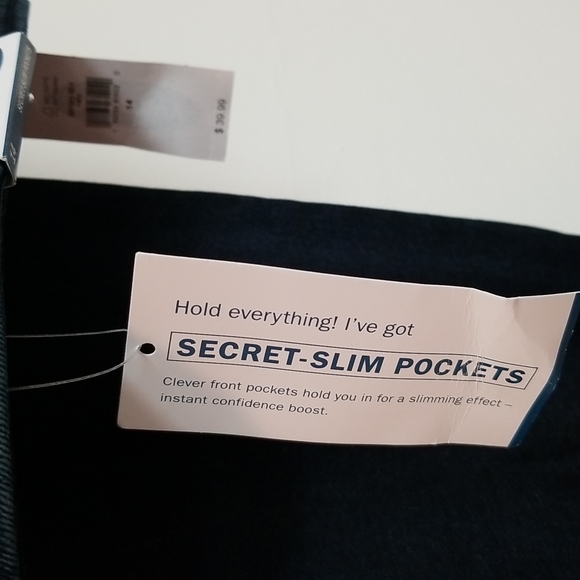 OLD NAVY ROCKSTAR SUPER SKINNY HIGH RISE JEANS - Picture 4 of 6